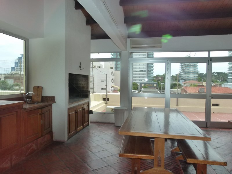 Departamento en alquiler en playa Brava